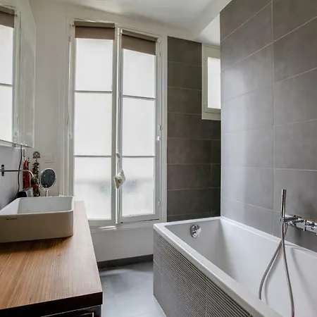 Apartament Charming - District Vaugirard By Weekome *